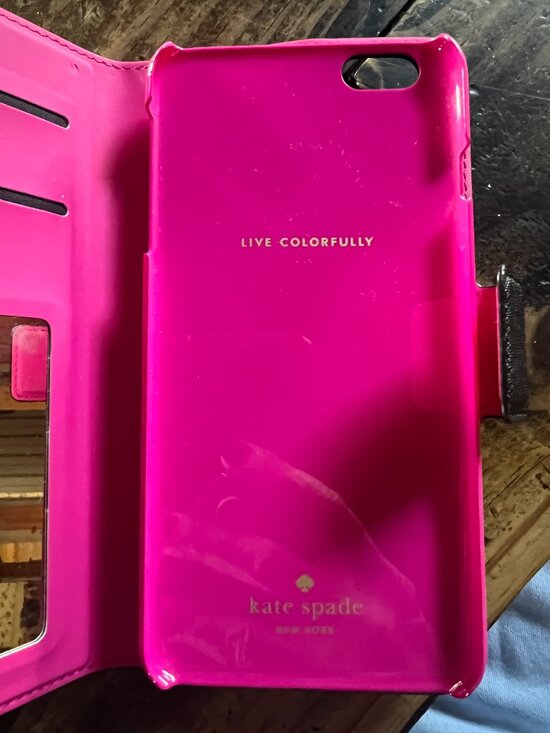 Kate Spade phone case - Picture 3 of 5